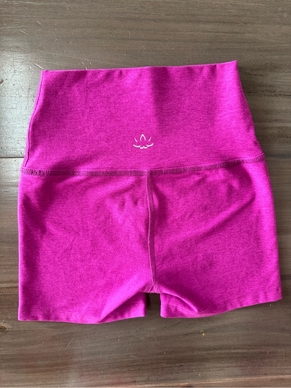 Beyond Yoga Spacedye High Waisted Bike Shorts Women’s XS Berry Bliss Heather